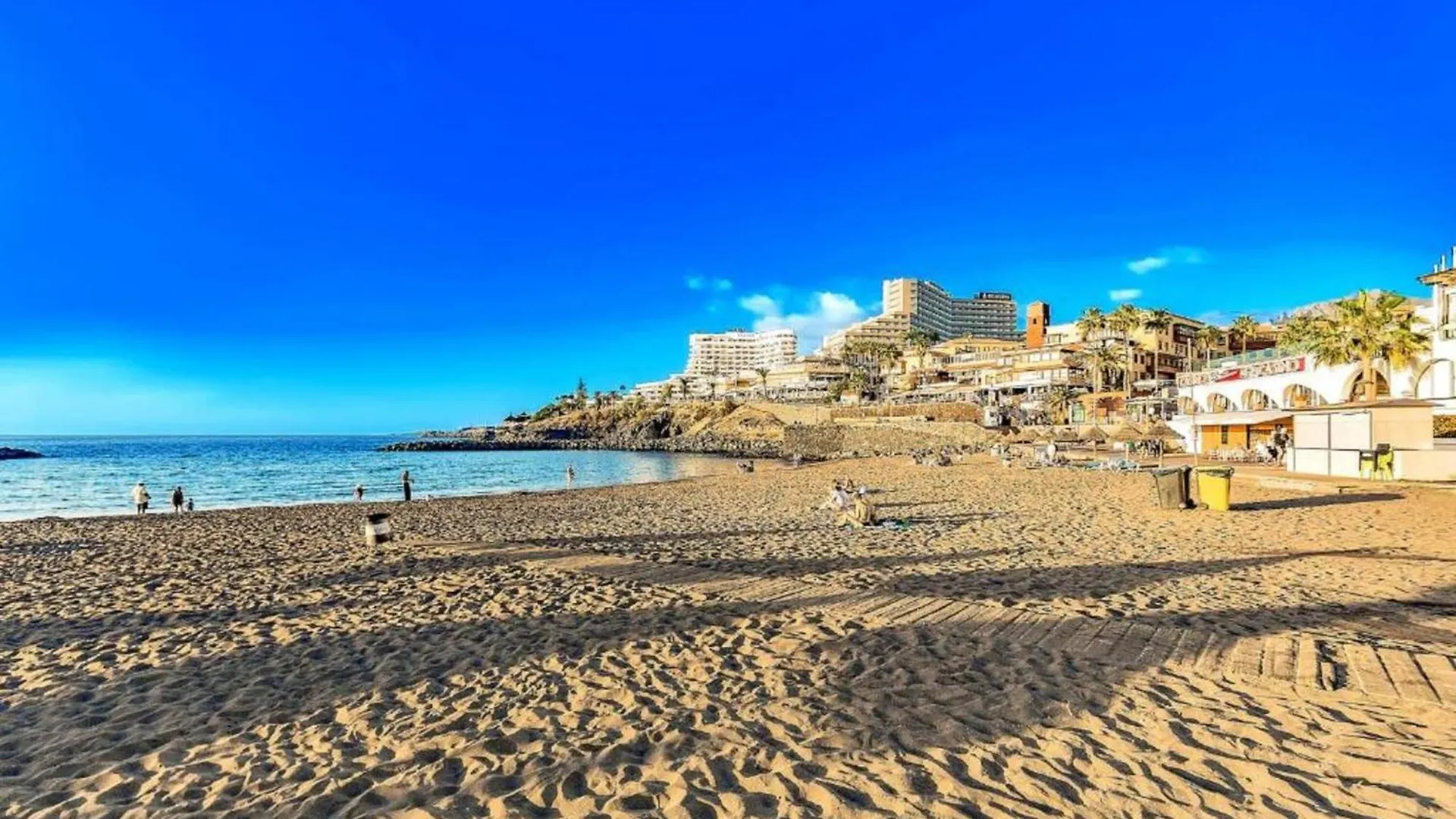 Two Bedroom Apartment In Playa De Las Americas, Free Wifi Espagne